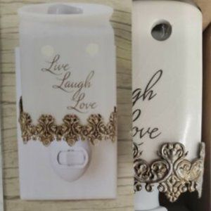 Live Laugh Love Accent Plug In Wax Warmer